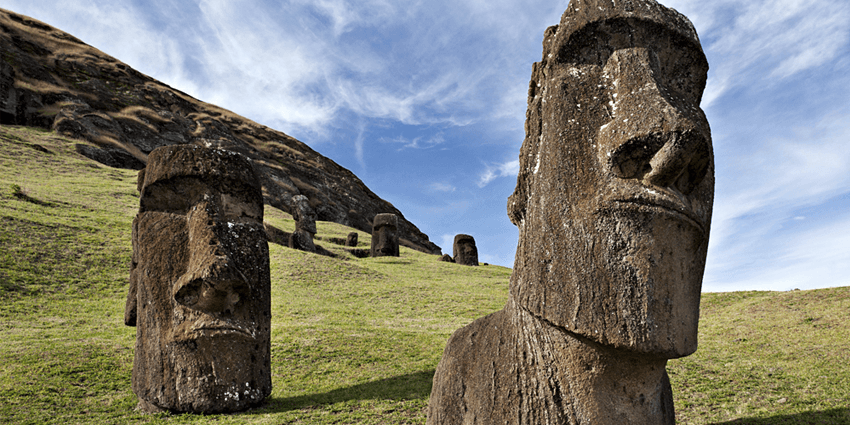 Статуи Моаи (остров Пасхи)