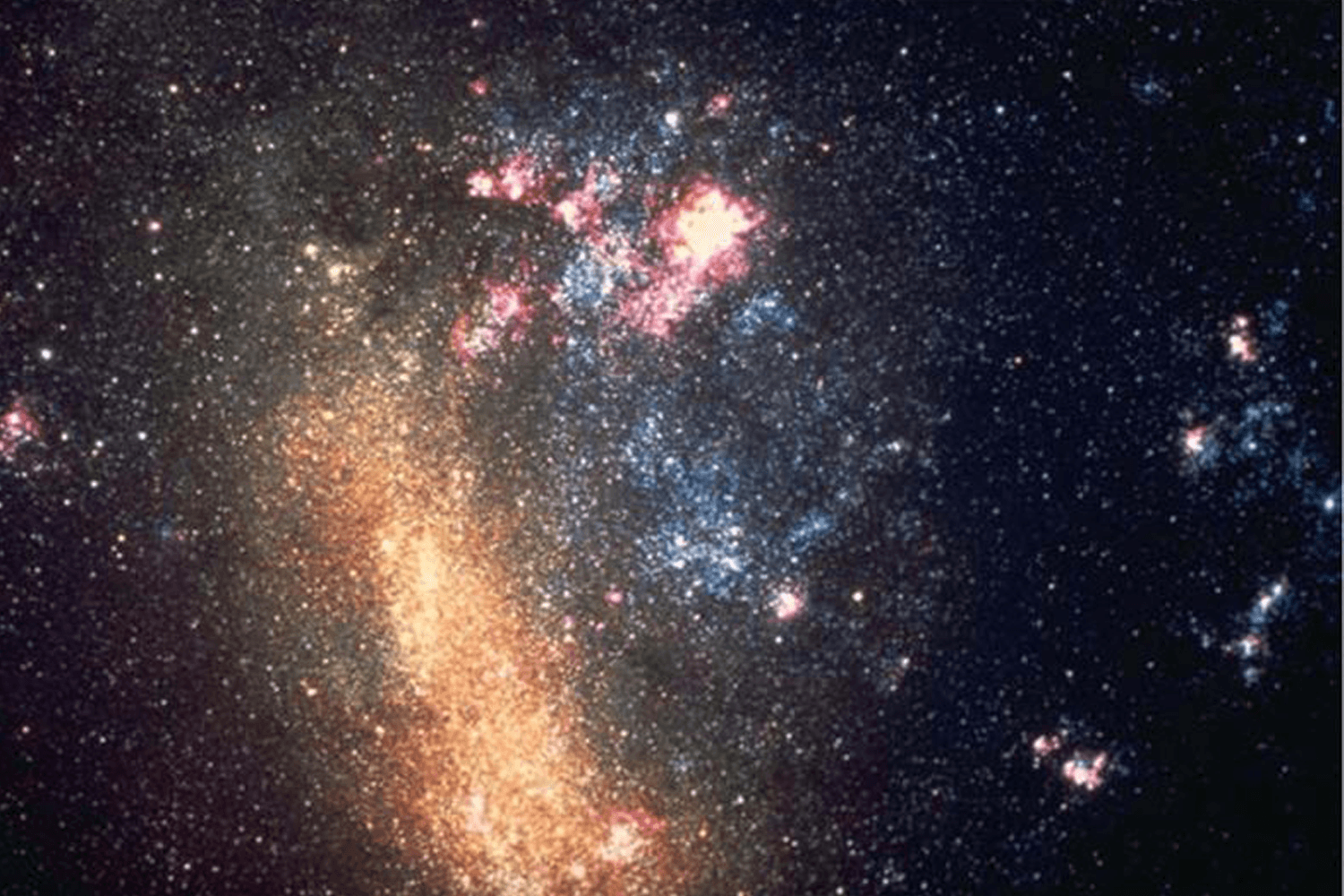 Ма́лое Магелла́ново О́блако (ММО, SMC, NGC 292) — карликовая галактика спутник Млечного Пути.
