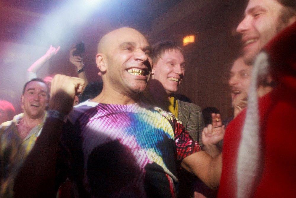 Русские клубы: ночная жизнь Москвы в эффектных фотографиях Никиты Шохова