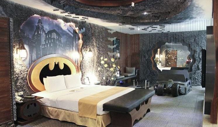 Мотель Эден и потрясающий номер в стиле Бэтмена