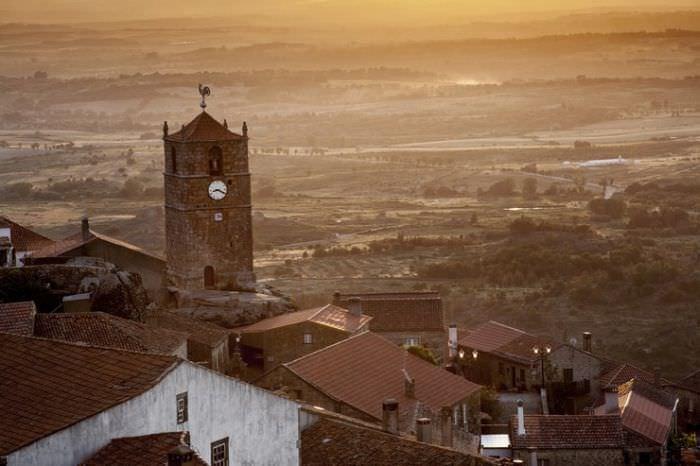 Мосанто, Португалия: каменная деревня
