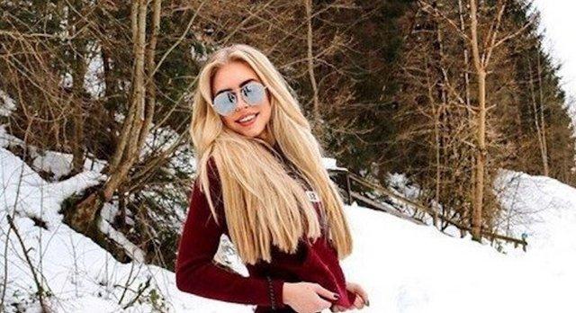 Красивые девушки в обтянутых леггинсах (32 фото)
