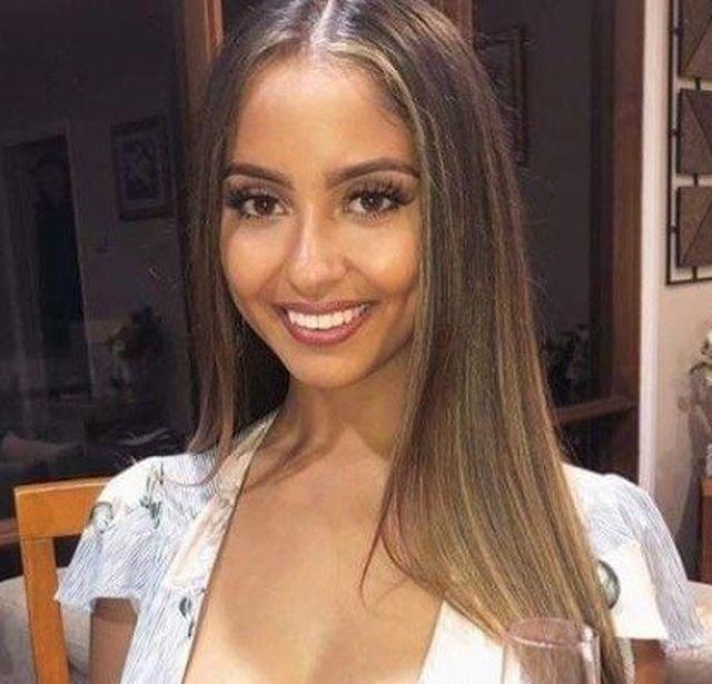 Красивые девушки (97 фото)