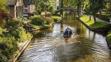Гитхорн: «Голландская Венеция», голландская деревня на воде