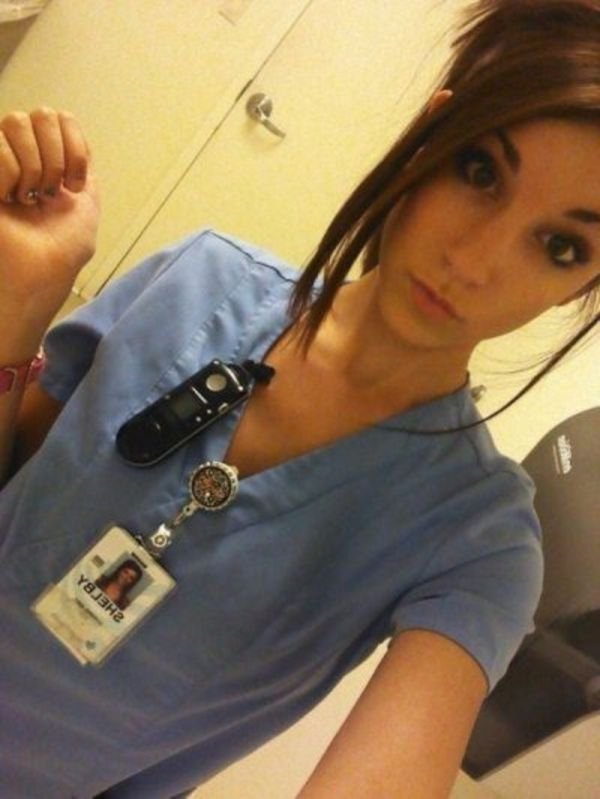 Непослушные сексуальные медсестры (38 фото)