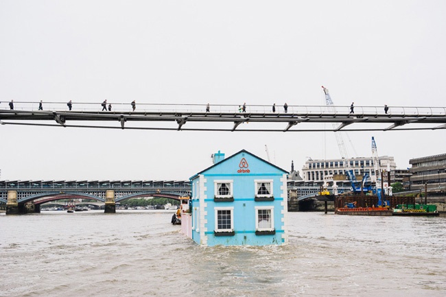 Плавающий дом на Темзе: Проект Ника и Стива Тидболл